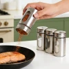 Visible glass barbecue seasoning jar, stainless steel sprinkling bottle, condiment jar, chili and pepper sprinkling jar, seasoning bottle details Picture